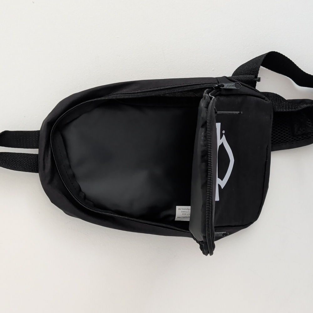 Harley Davidson Black Sling Bag - Picture 5 of 9